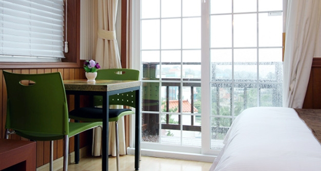 허니문나폴리 14평 본관