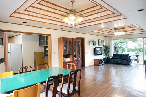 45평형 별장식 독채(양1+한1+욕2+산전망)