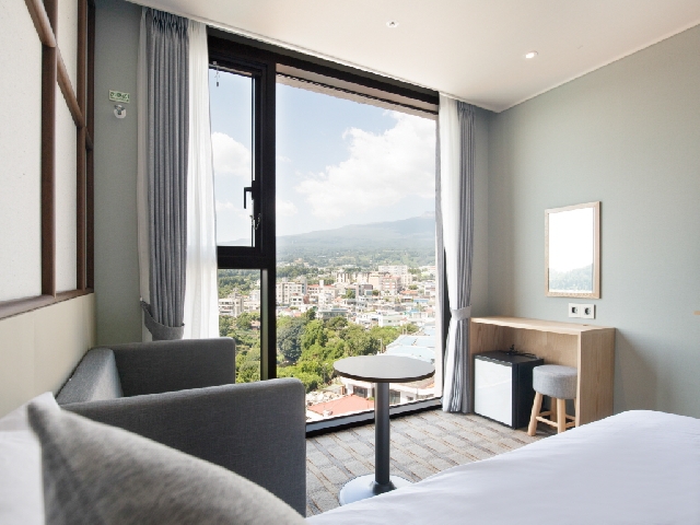 스탠다드 더블-조식불포함