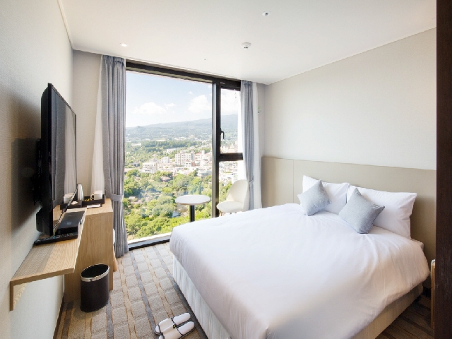 디럭스 더블-조식불포함