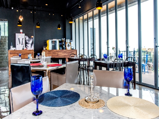 루시드엠리조트