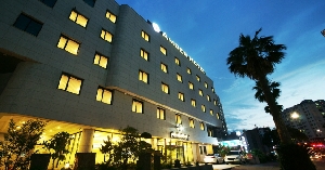 엠버호텔_바오젠(연동)